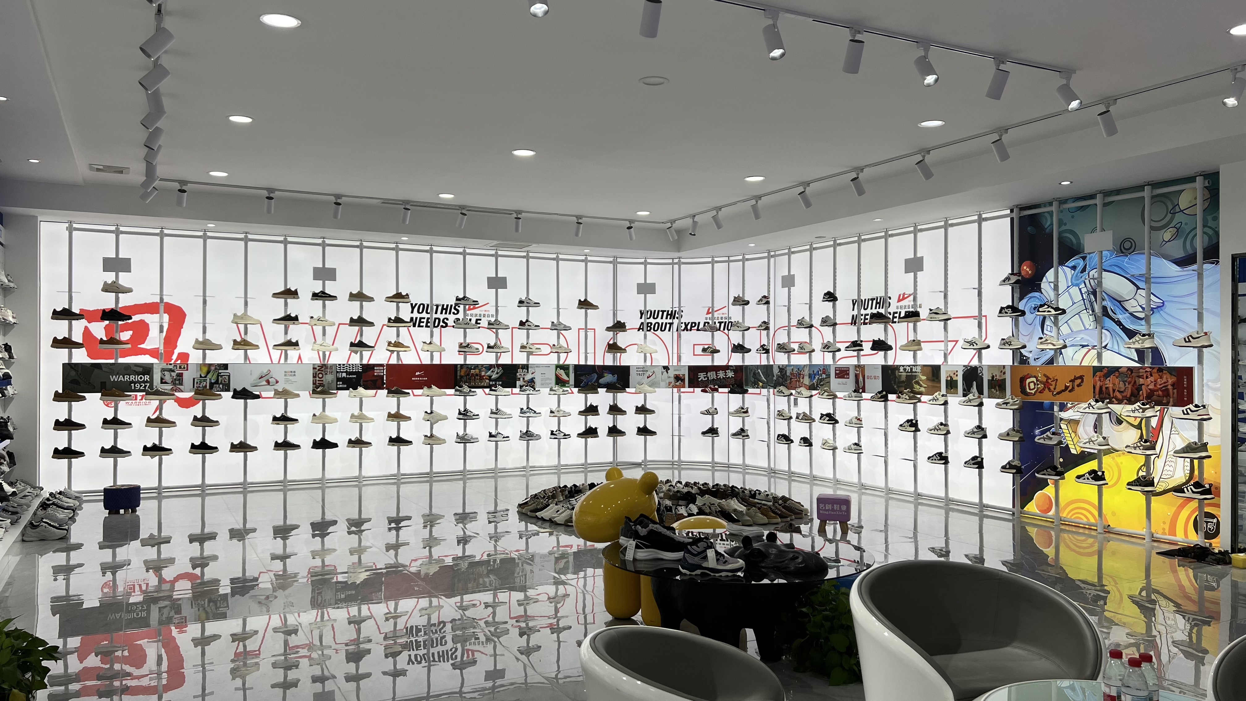 Mingjian footwear showroom with wall-to-wall sample styles